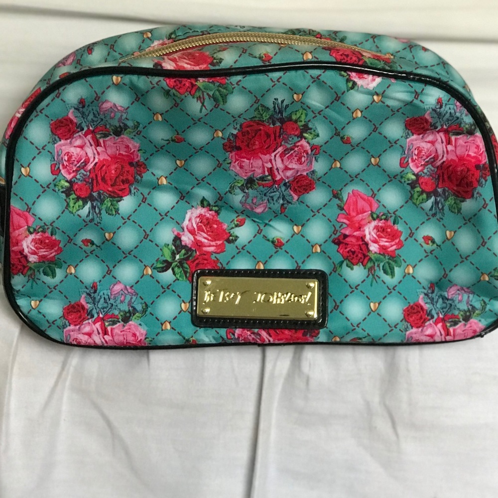 Betsy Johnson Makeup/Toiletry Bag